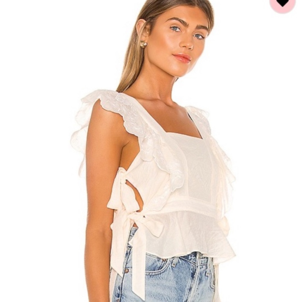 Gorgeous detailed Keepsake floral embroidered tie side ruffle peplum top
